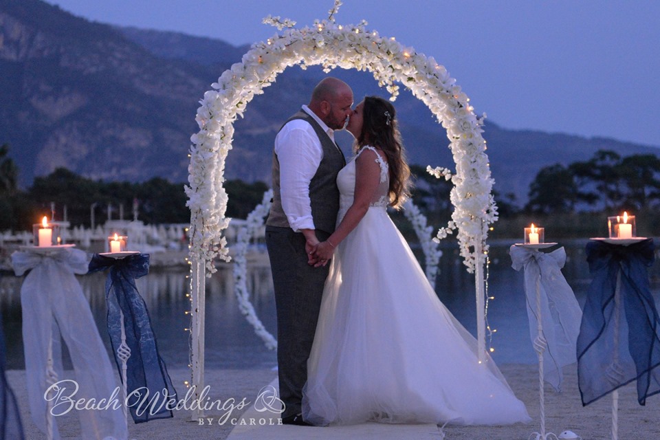 blue-lagoon-beach-weddings-by-carole-turkey-cyprus-santorini-and